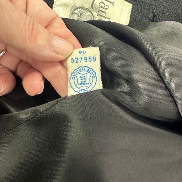 Vintage Lady Lambrell Black Wool Coat with Faux Fur Collar - Size M/L - Picture 10 of 12